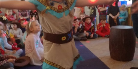 Powiększ grafikę: Bal karnawałowy w Gwarnym Dworku