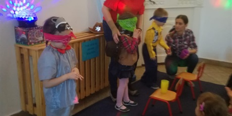 Powiększ grafikę: Bal karnawałowy w Gwarnym Dworku