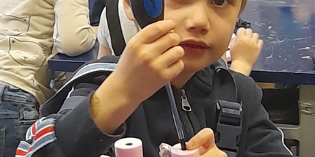 Powiększ grafikę: Biedronki na zajęciach technicznych we Fregacie