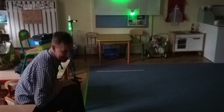 Powiększ grafikę: Ciekawy Świat - bakterie - 12.11.19 r. - Biedronki