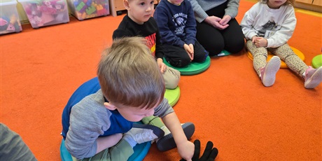 Powiększ grafikę: Ciekawy świat - eksperymenty w Pszczółkach