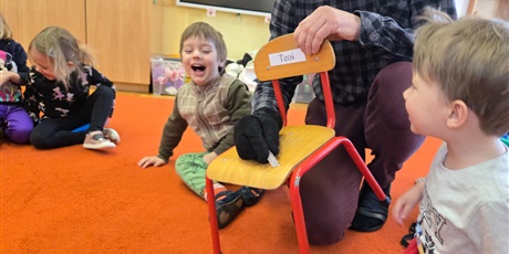 Powiększ grafikę: Ciekawy świat - eksperymenty w Pszczółkach