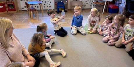 Powiększ grafikę: Ciekawy świat -Motylki - luty 2026