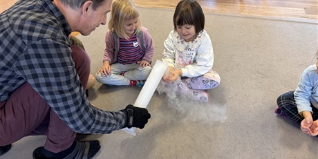 Powiększ grafikę: Ciekawy świat -Motylki - luty 2026