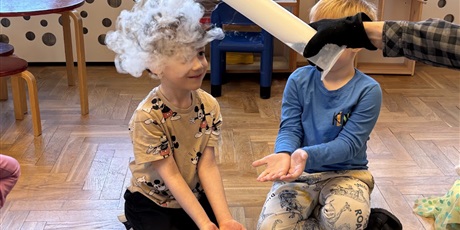 Powiększ grafikę: Ciekawy świat -Motylki - luty 2026