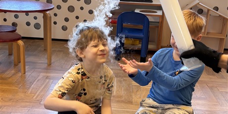 Powiększ grafikę: Ciekawy świat -Motylki - luty 2026