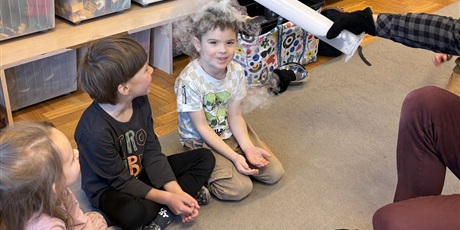 Powiększ grafikę: Ciekawy świat -Motylki - luty 2026