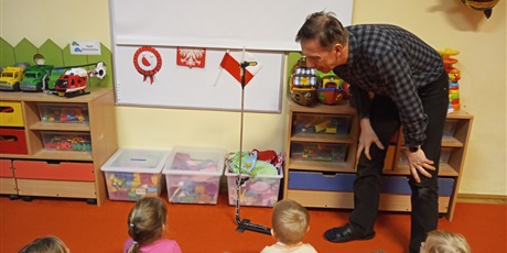 Powiększ grafikę: Ciekawy Świat w Pszczółkach