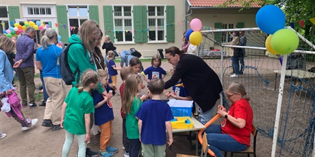 Powiększ grafikę: Festyn rodzinny w Gwarnym Dworku