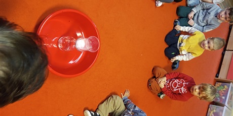 Powiększ grafikę: Grudniowy Ciekawy Świat w Pszczółkach