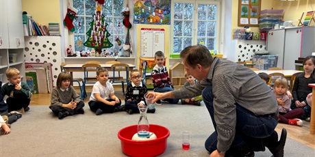 Powiększ grafikę: Grudniowy Ciekawy Świat w Żuczkach