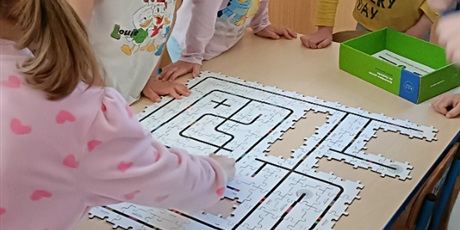 Powiększ grafikę: Kwietniowe ozoboty w Motylkach
