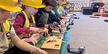 Powiększ grafikę: Listopadowe majsterkowanie w Motylkach