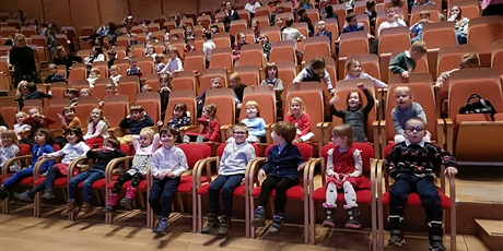 Motylki - w Filharmonii Bałtyckiej na koncercie edukacyjnym pt. "Pan Kleks - na ratunek świętom!" 