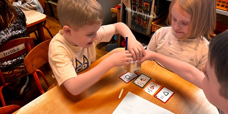 Powiększ grafikę: Ozoboty w Żuczkach