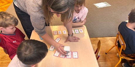 Powiększ grafikę: Ozoboty w Żuczkach