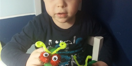 Powiększ grafikę: Przedszkolaki z Gwarnego Dworku uczą się angielskiego w domu!