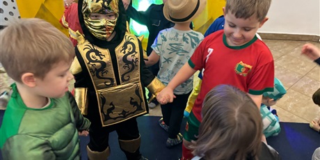 Powiększ grafikę: Przedszkolny bal przebierańców "Pod piramidami"