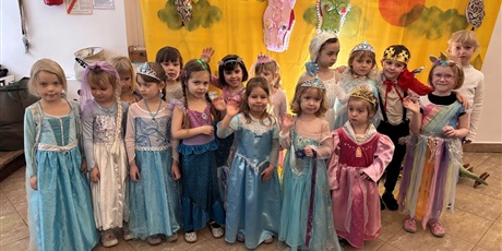 Powiększ grafikę: Przedszkolny bal przebierańców "Pod piramidami"