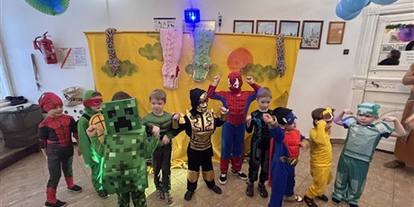 Powiększ grafikę: Przedszkolny bal przebierańców "Pod piramidami"