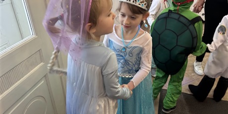 Powiększ grafikę: Przedszkolny bal przebierańców "Pod piramidami"