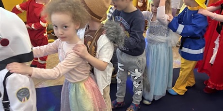 Powiększ grafikę: Przedszkolny bal przebierańców "Pod piramidami"