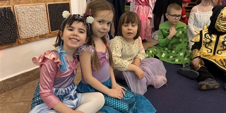 Powiększ grafikę: Przedszkolny bal przebierańców "Pod piramidami"