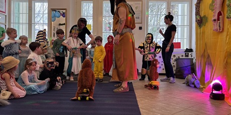 Powiększ grafikę: Przedszkolny bal przebierańców "Pod piramidami"