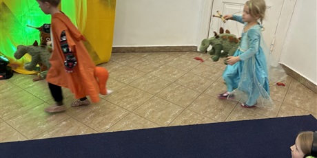 Powiększ grafikę: Przedszkolny bal przebierańców "Pod piramidami"