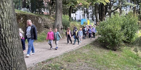 Powiększ grafikę: Spacer w poszukiwaniu jesieni 