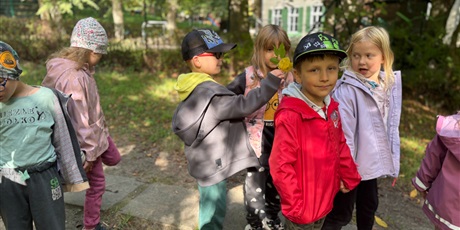 Powiększ grafikę: Spacer w poszukiwaniu jesieni 