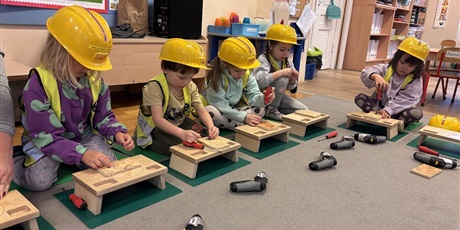 Powiększ grafikę: Styczniowe majsterkowanie w Motylkach