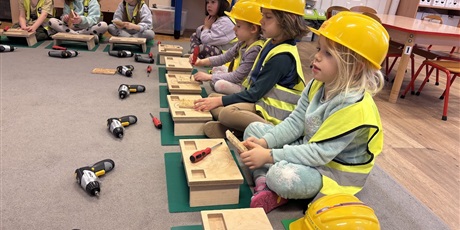 Powiększ grafikę: Styczniowe majsterkowanie w Motylkach