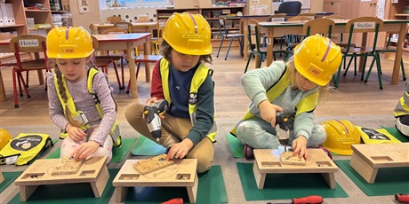 Powiększ grafikę: Styczniowe majsterkowanie w Motylkach