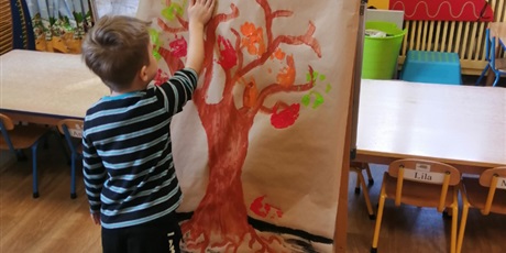 Powiększ grafikę: Święto Drzewa