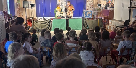 Powiększ grafikę: Teatr Conieco "Ostatnie drzewo"