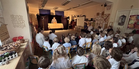 Powiększ grafikę: Teatr Conieco z przedstawieniem "O kapryśnej księżniczce"