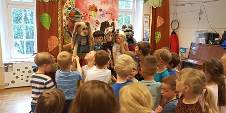 Powiększ grafikę: Teatrzyk "Jaś i Małgosia"