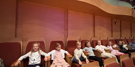 Powiększ grafikę: Udział Żuczków w koncercie edukacyjnym w Filharmonii Bałtyckiej  "Sekretne życie gdańskiej filharmonii"