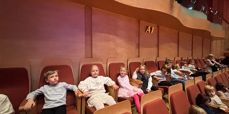 Powiększ grafikę: Udział Żuczków w koncercie edukacyjnym w Filharmonii Bałtyckiej  "Sekretne życie gdańskiej filharmonii"