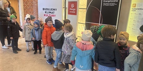 Powiększ grafikę: Udział Żuczków w koncercie edukacyjnym w Filharmonii Bałtyckiej "Sekretne życie gdańskiej filharmonii"