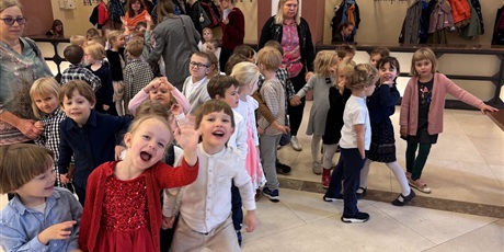 Powiększ grafikę: Udział Żuczków w koncercie edukacyjnym w Filharmonii Bałtyckiej "Sekretne życie gdańskiej filharmonii"