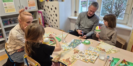 Powiększ grafikę: Warsztaty wiosenne z rodzicami w grupie Żuczki