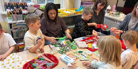 Powiększ grafikę: Warsztaty wiosenne z rodzicami w grupie Żuczki