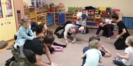 Powiększ grafikę: Warsztaty z Rodzicami Metodą Ruchu Rozwijającego W. Sherborne