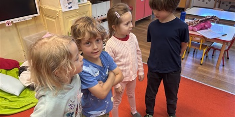 Powiększ grafikę: WENDO - cykl zajęć dotyczących bezpieczeństwa, stawiania granic, przeciwdziałania przemocy - Motylki