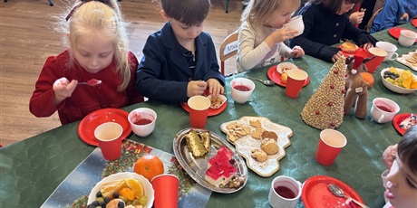 Powiększ grafikę: Wigilia grupowa w Motylkach