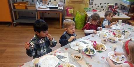 Powiększ grafikę: Wigilia grupowa w Pszczółkach