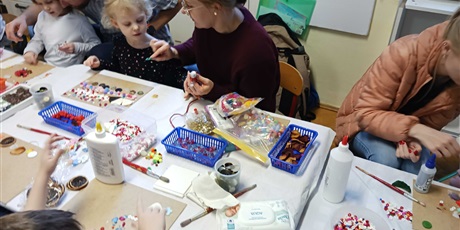 Zajęcia muzyczne z mamą Bohdana i warsztaty w grupie Biedroneczki