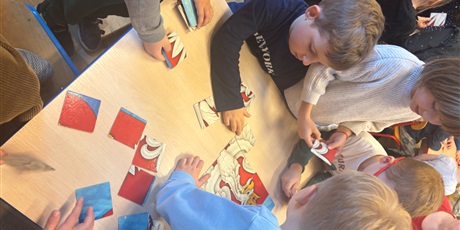 Powiększ grafikę: Zajęcia patriotyczne z panią z Instytutu Pamięci Narodowej